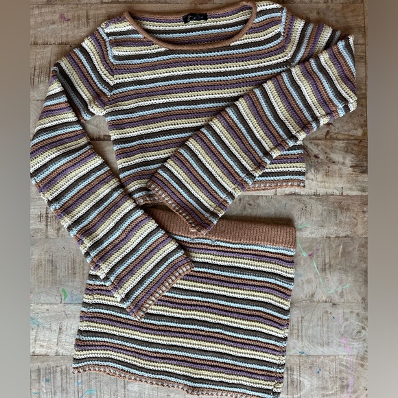 NWOT Fading Light Striped Crochet Sweater Set - Picture 3 of 11